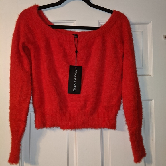 KENDALL&KYLIE brand new fuzzy knit sweater - Picture 2 of 5
